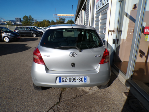 Yaris II 1.3 VVT-I 87CH LUNA 5P 2006 occasion 38150 Salaise-sur-Sanne