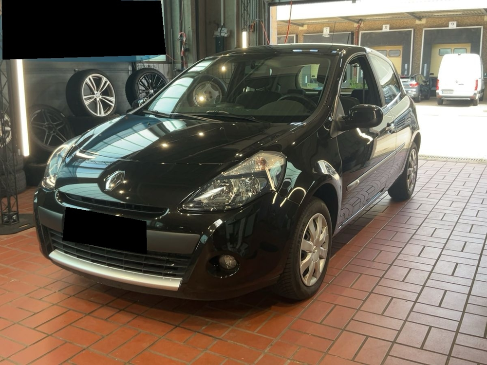 Clio III 1.2 16V 75CH EXPRESS CLIM 3P 2011 occasion 38150 Salaise-sur-Sanne