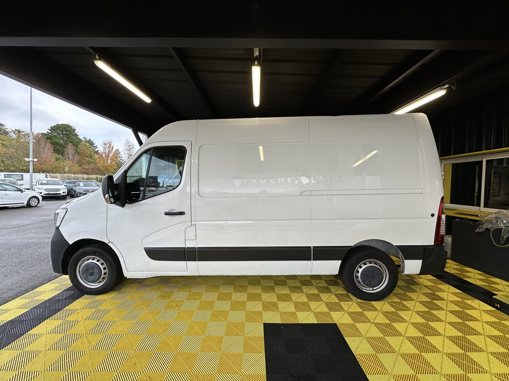 Master F3300 L2H2 2.3 DCI 135CH CONFORT EURO6 2021 occasion 56530 Qu&eacute;ven
