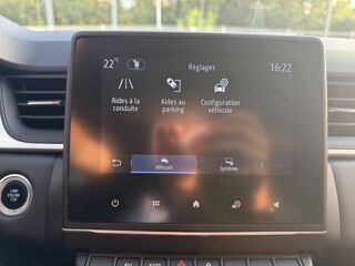 Captur 1.6 E-TECH HYBRIDE 145CH EVOLUTION / ATTELAGE / TVA RECUPERA 2023 occasion 38130 ECHIROLLES