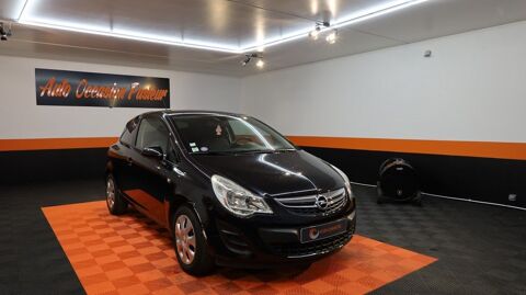 Opel corsa 1.0 ESSENTIA 3P