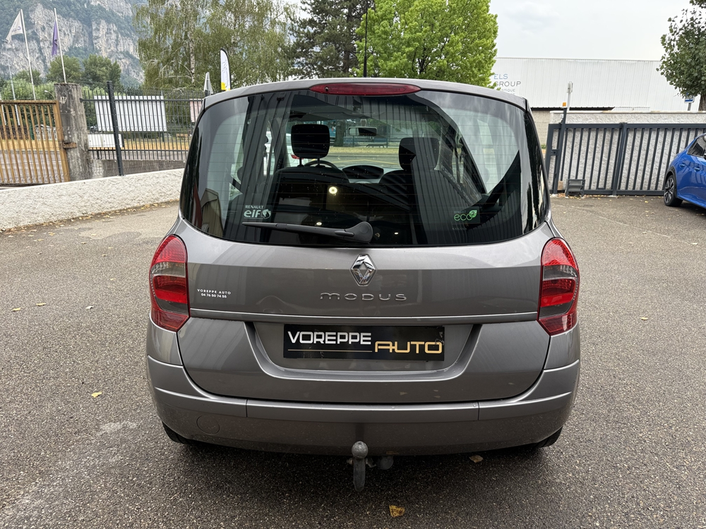 Grand Modus 1.5 DCI 85CH DYNAMIQUE / DISTRIBUTION , VIDANGE , 4 PNEUS NE 2010 occasion 38340 Voreppe