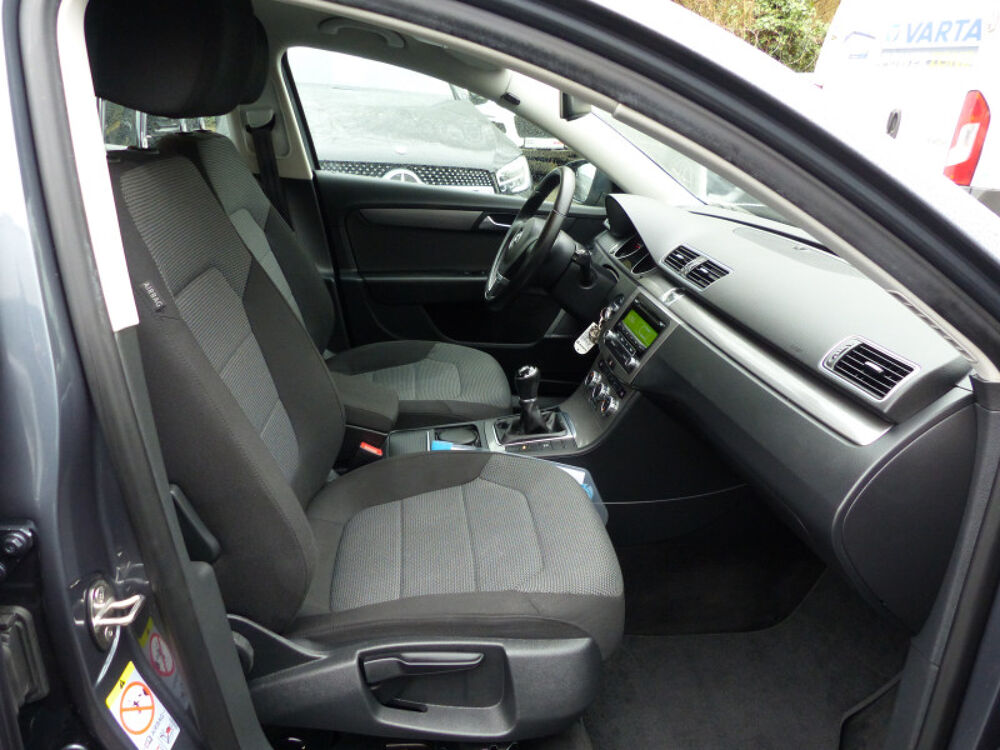 Passat 2.0 TDI 140CH BLUEMOTION TECHNOLOGY FAP CONFORTLINE 2013 occasion 77144 Mont&eacute;vrain