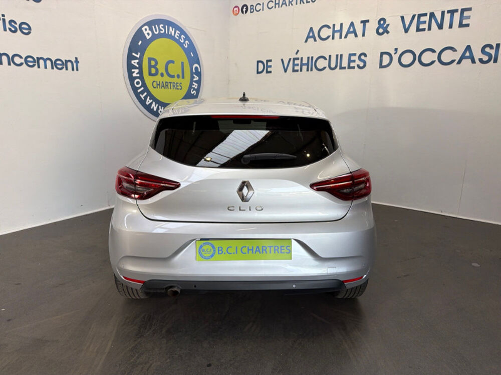 Clio V 1.0 TCE 90CH EVOLUTION X-TRONIC 2023 occasion 28630 Nogent-le-Phaye