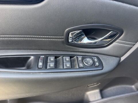 Grand Sc&eacute;nic II 1.5 dCi 110ch Bose EDC Euro6 7 places Boite Automatique 2016 occasion 17450 Saint-Laurent-de-la-Pr&eacute;e