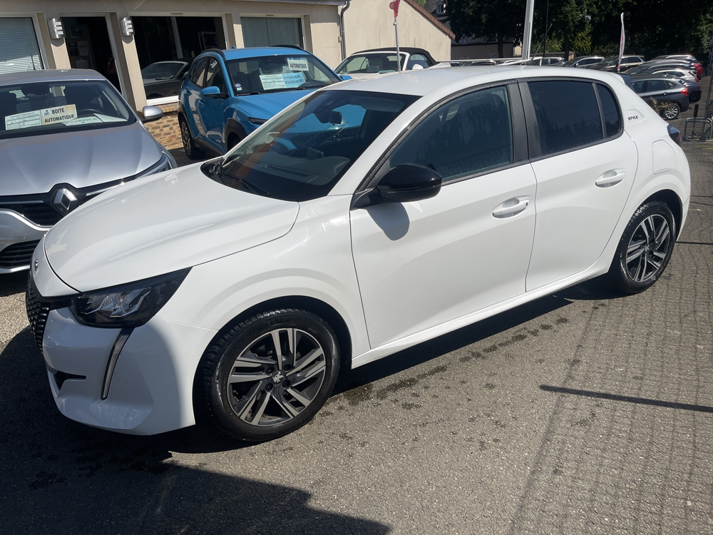 208 1.5 BLUEHDI 100CH S&S STYLE 2023 occasion 61000 Alen&ccedil;on