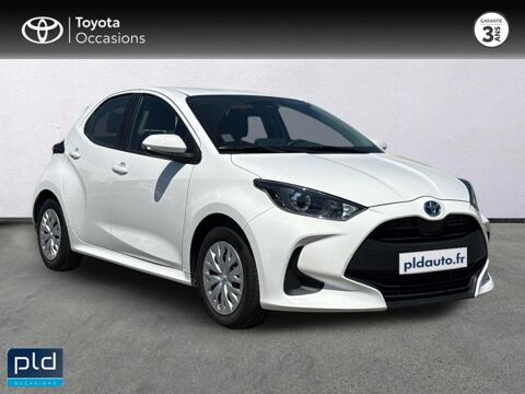 Yaris 116h Dynamic 5p MY22 2023 occasion 13300 Salon-de-Provence