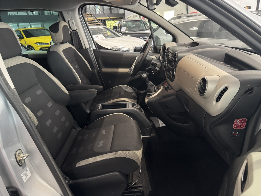 Berlingo 1.6 HDI 90 CV XTR PREMIERE MAIN 2015 occasion 12000 RODEZ