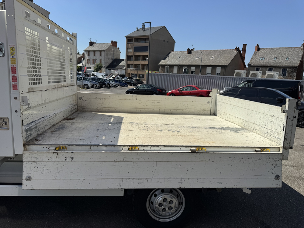 Boxer 2.0 BLUEHDI 130CV 15 825 HT PLB AUTO 2019 occasion 12000 RODEZ