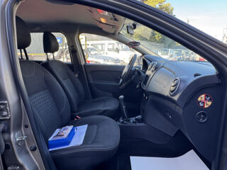 Logan 1.5 DCI 90CH LAUREATE EURO6 5 PLACES 2014 occasion 93220 Gagny
