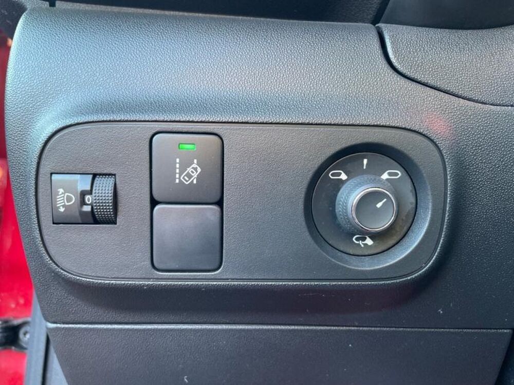 C3 PureTech 110ch Shine S&S E6.d-TEMP 2019 occasion 27200 Vernon