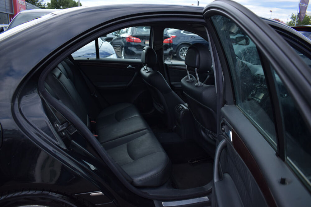Classe C 270 CDI ELEGANCE PACK LUXE BA 2004 occasion 34740 Vendargues
