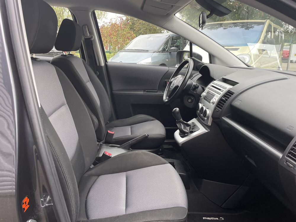 Mazda5 2.0 MZR-CD110 ELEGANCE 7PL 2006 occasion 28700 Auneau