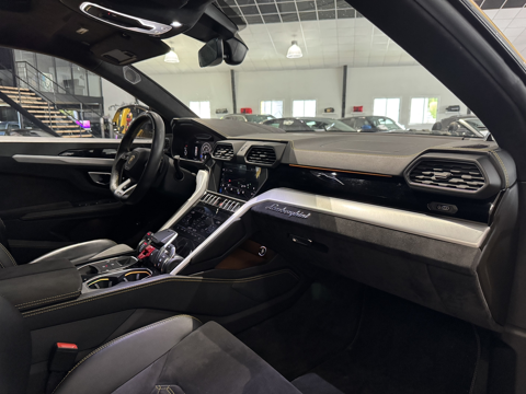 Urus V8 4.0 BI-TURBO 650CV BANG & OLUFSEN ADVANCED PLB AUTO 2018 occasion 12000 RODEZ