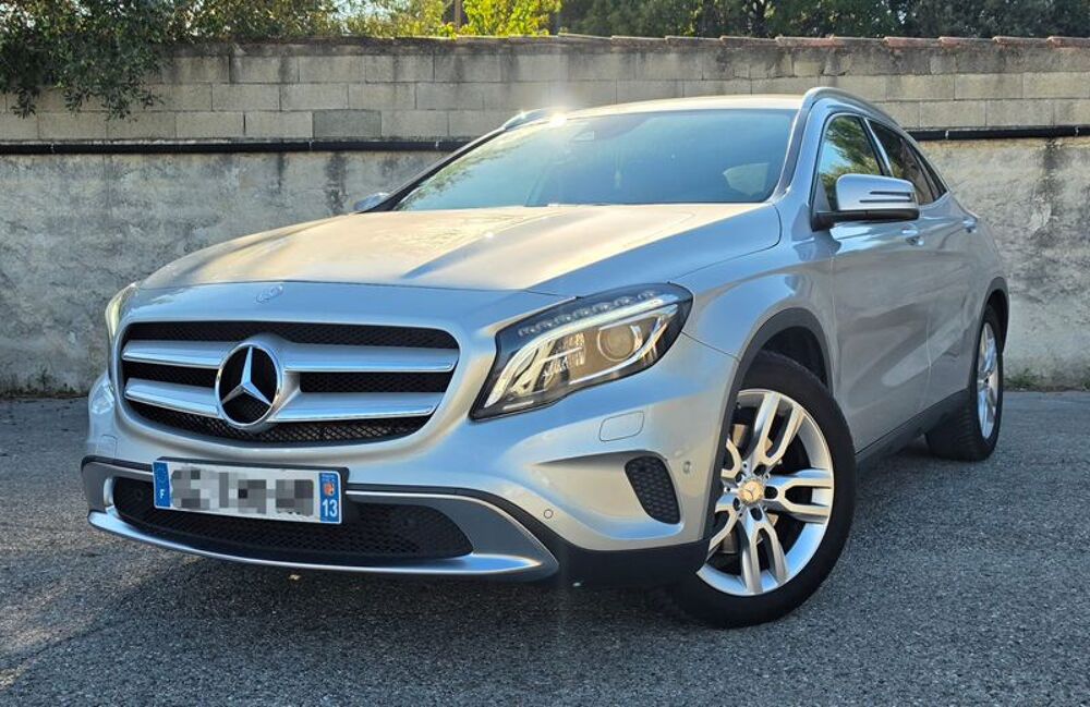 Classe GLA 250 SENSATION 4MATIC 7G-DCT 2016 occasion 13400 AUBAGNE