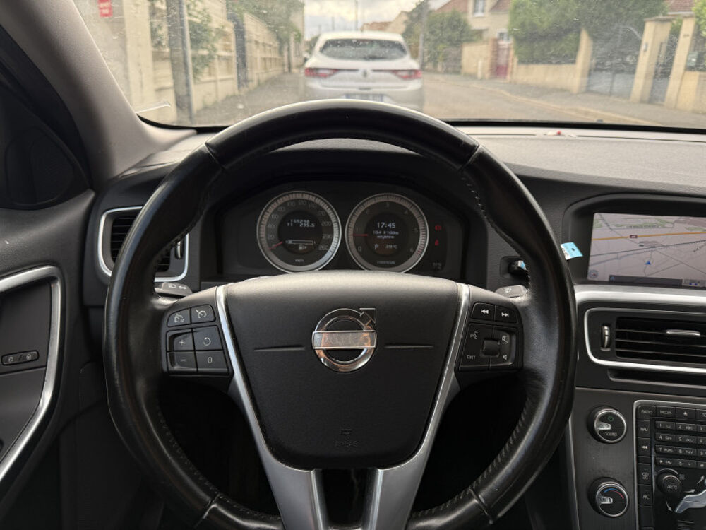 S60 D5 205CH SUMMUM GEARTRONIC 2011 occasion 95480 PIERRELAYE