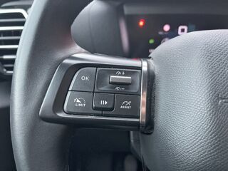 C4 PureTech 100ch S&S Feel 2021 occasion 27200 Vernon