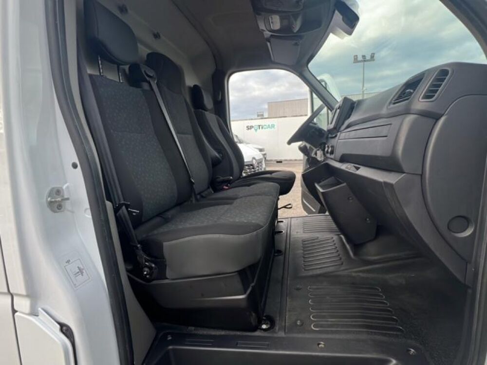 Movano F3300 L2H2 2.3 CDTI 135ch BiTurbo Start/Stop 2021 occasion 13200 Arles