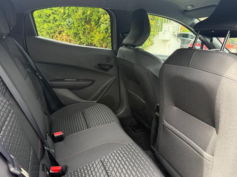 Clio 1.8 E-Tech 160ch full hybrid Techno 2026 occasion 78750 Mareil-Marly