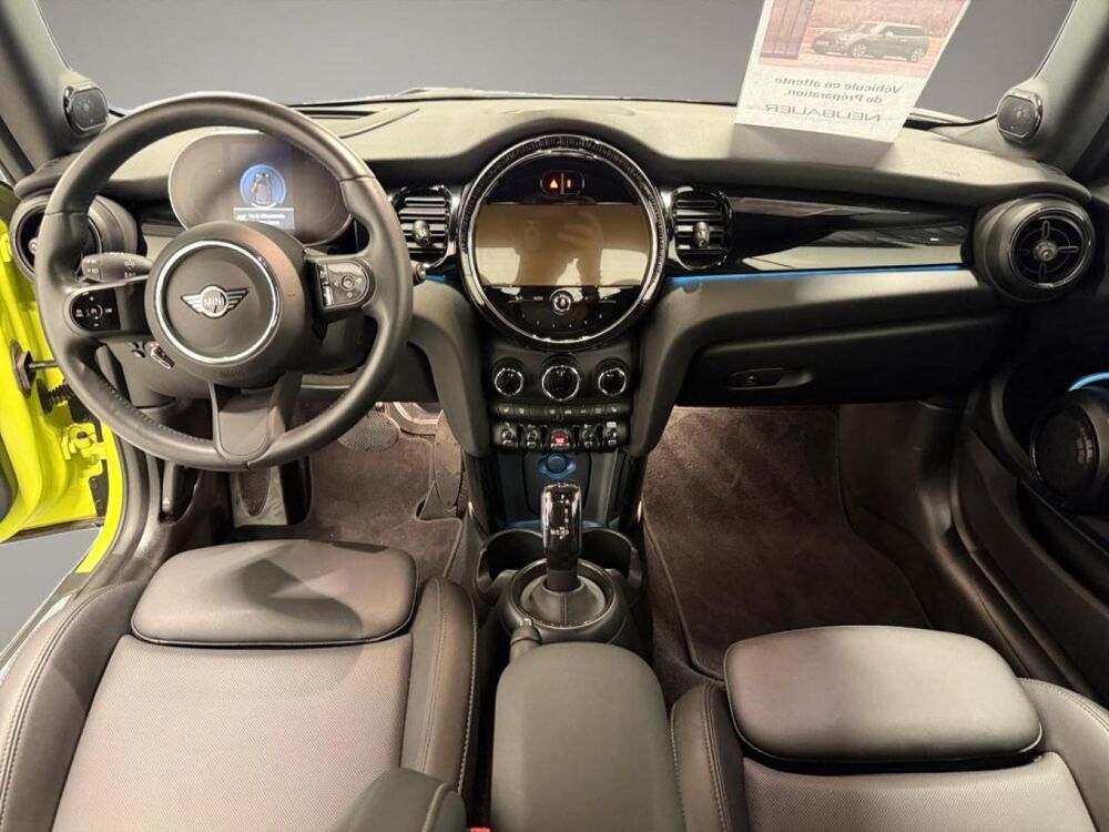Cooper 136ch Edition Premium Plus BVA7 2023 occasion 78240 Chambourcy