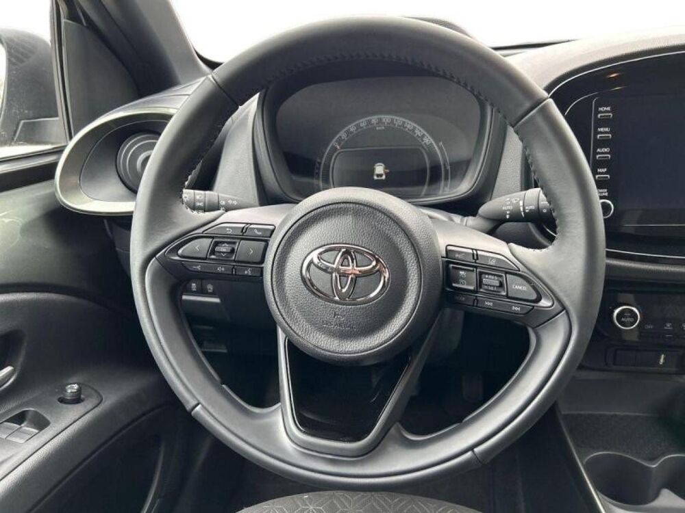 Aygo 1.0 VVT-i 72ch Design S-CVT 2023 occasion 13400 Aubagne