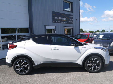C-HR 122H GRAPHIC 2WD E-CVT 2018 occasion 38260 La C&ocirc;te-Saint-Andr&eacute;