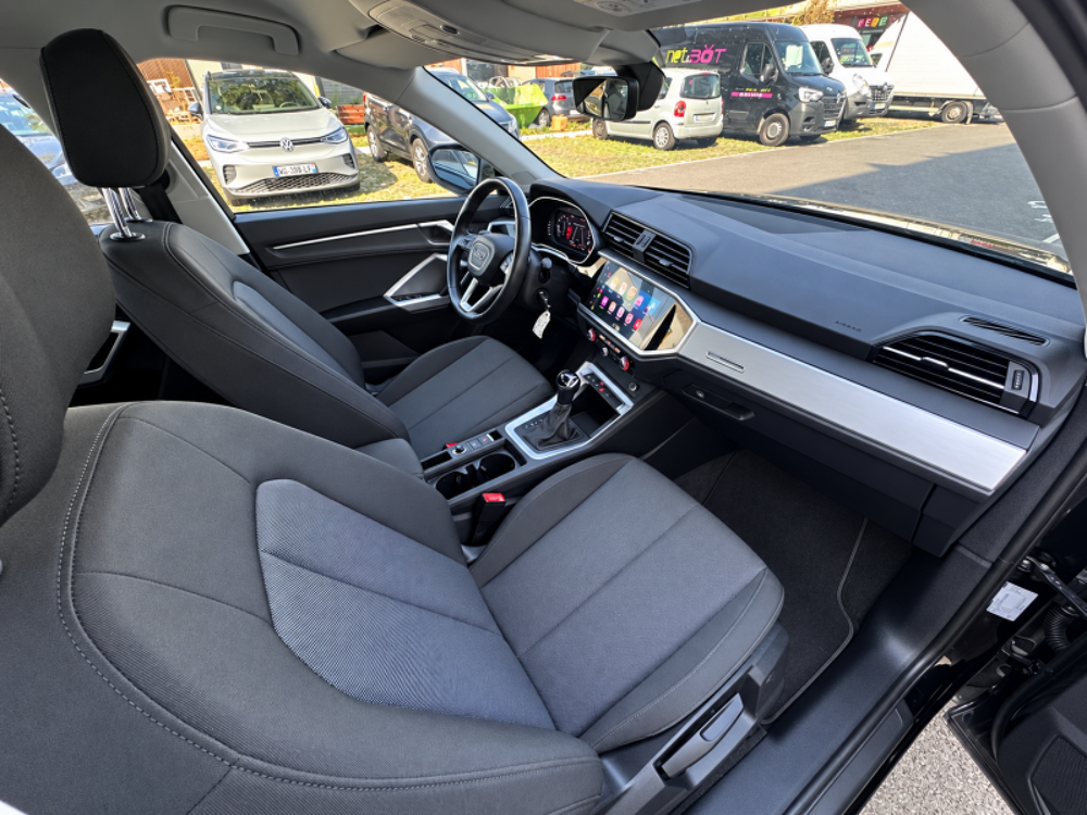 Q3 35 TFSI 150CH MILD HYBRID BUSINESS LINE S TRONIC 7 / 1&Egrave;RE MA 2022 occasion 94260 Fresnes
