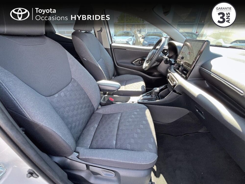 Yaris 116h Design 5p MY25 2026 occasion 44600 Saint-Nazaire