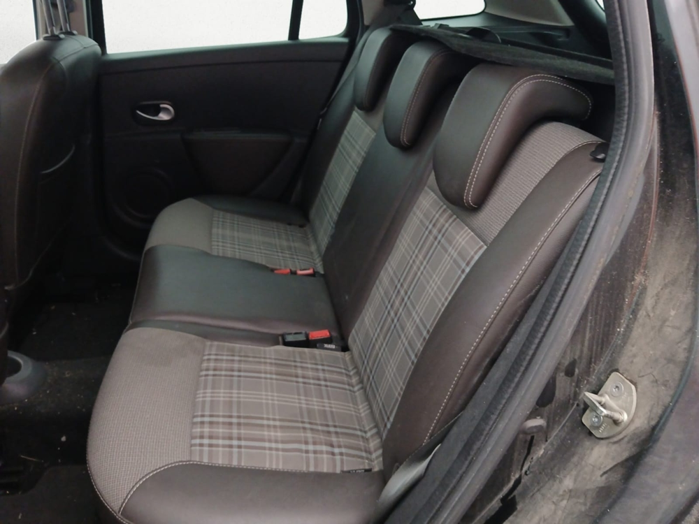 Clio III Estate 1.5 DCI 105CH XV DE FRANCE ECO&sup2; 2012 occasion 31600 Muret