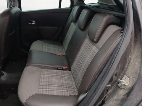 Clio III Estate 1.5 DCI 105CH XV DE FRANCE ECO&sup2; 2012 occasion 31600 Muret