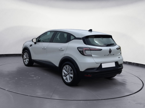 Captur 1.6 E-TECH FULL HYBRID 145CH EVOLUTION 2025 occasion 16400 Puymoyen