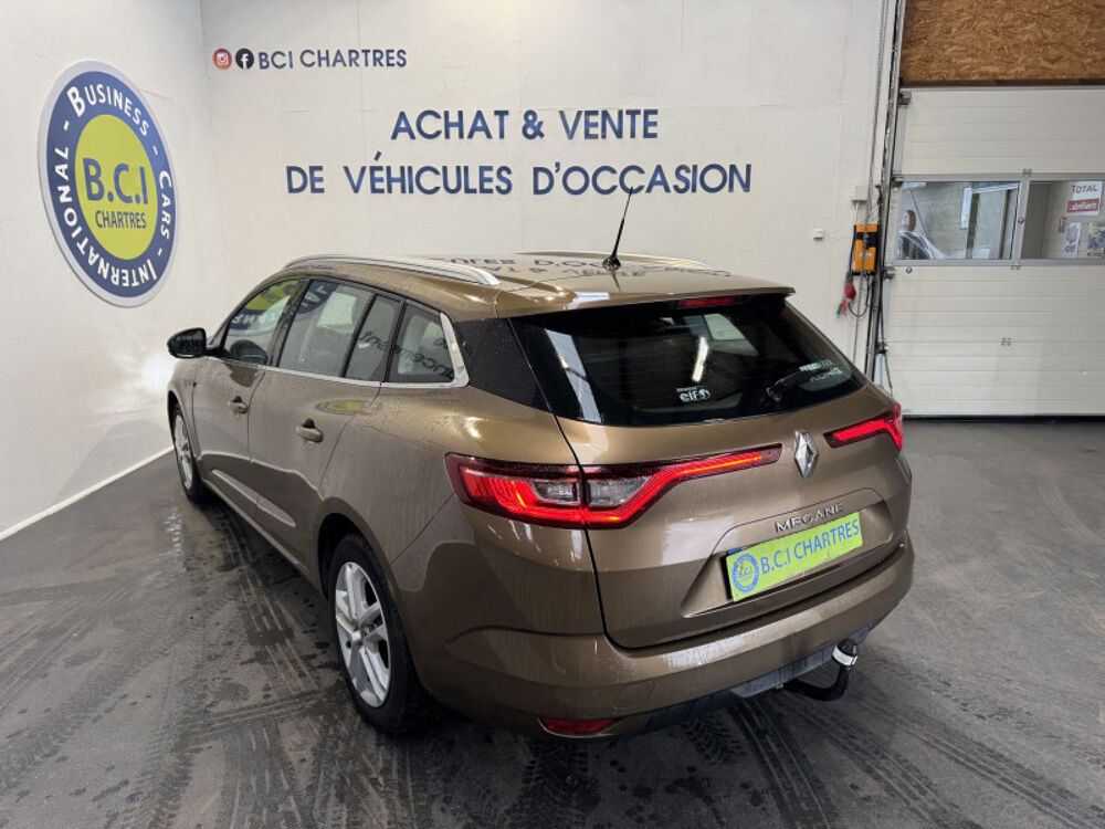 Megane IV 1.2 TCE 100CH ENERGY BUSINESS 2016 occasion 28630 Nogent-le-Phaye
