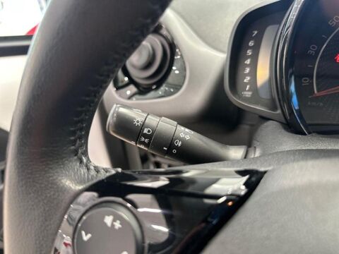 Aygo 1.0 VVT-i 72ch x-play 5P MY19 2020 occasion 13400 Aubagne