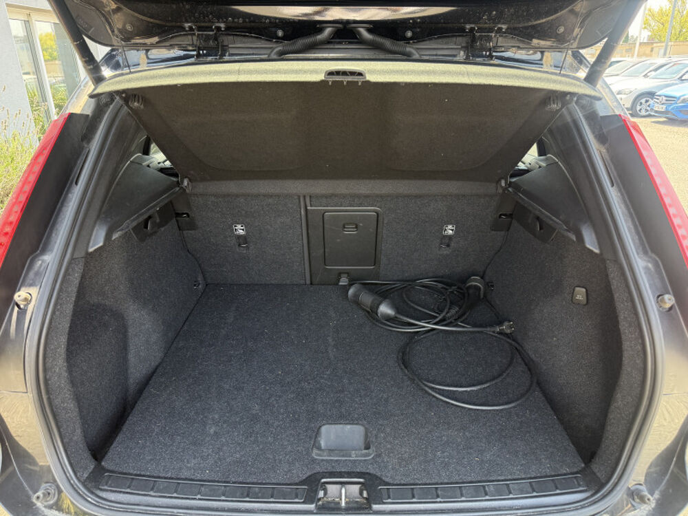 XC40 T5 RECHARGE 180 + 82 CH R-DESIGN DCT 7 2021 occasion 31770 Colomiers
