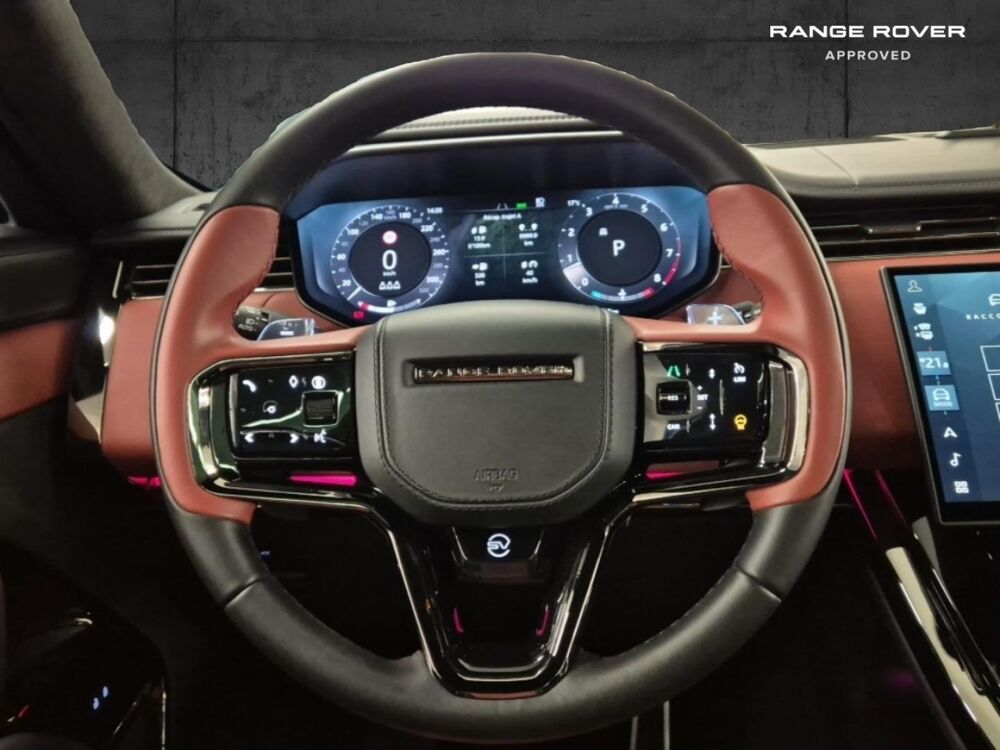 Range Rover 4.4 P635 635ch MHEV Dynamic SV Edition One Flux Silver Gloss 2024 occasion 78560 LE PORT MARLY