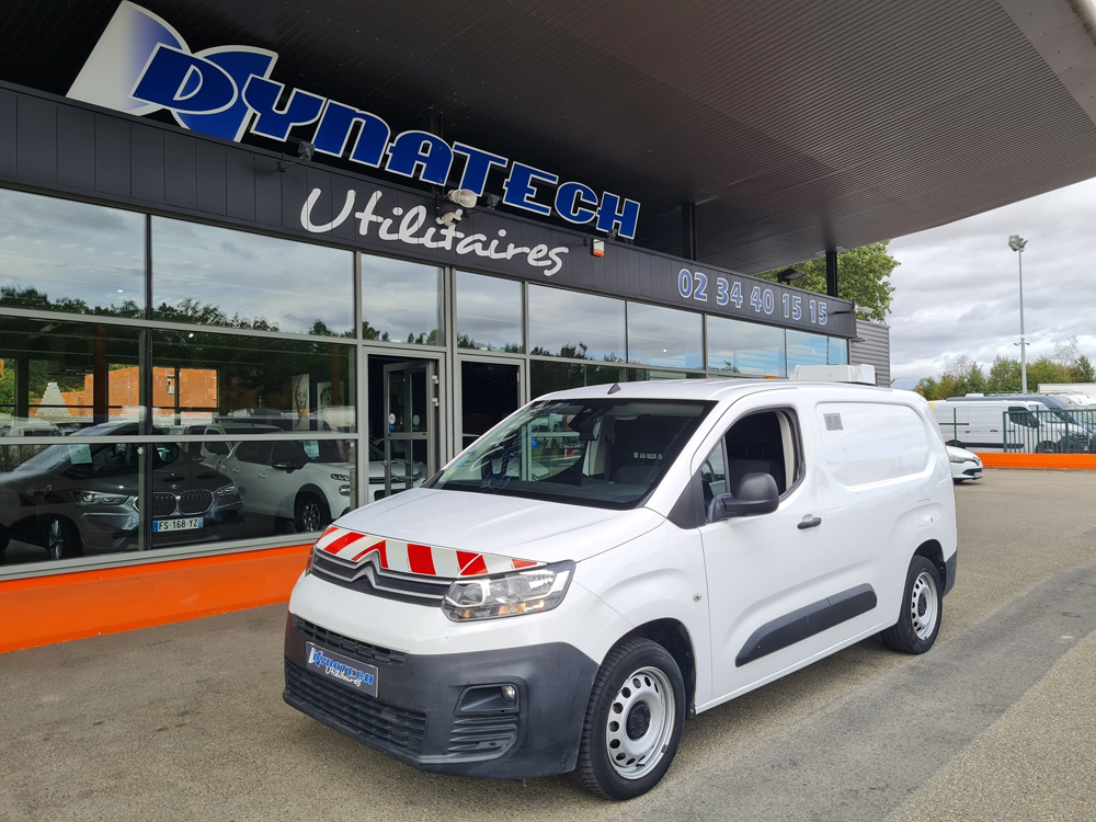 Berlingo XL 950KG BLUEHDI 130 S&S CLUB EAT8 2019 occasion 28630 Nogent-le-Phaye