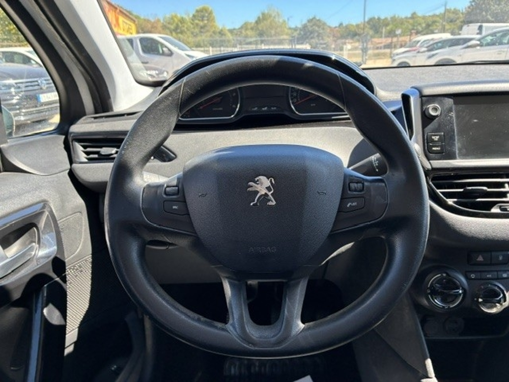 208 1.6 E-HDI ACTIVE 92CH 5 PORTES DISTRIBUTION NEUVE 2014 occasion 30360 V&eacute;z&eacute;nobres