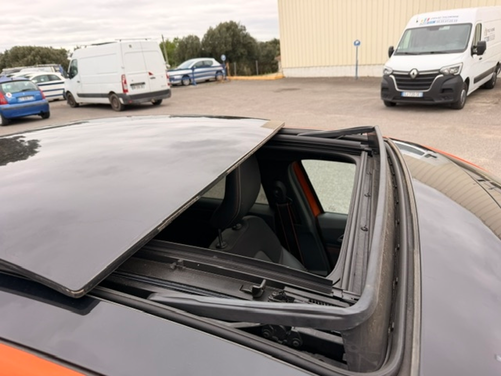 Arkana 1.6 E-TECH 145CH RS LINE + TOIT OUVRANT 2022 occasion 16400 Puymoyen