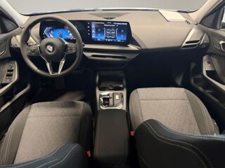 S&eacute;rie 1 120A 170ch M Sport Design DKG7 2025 occasion 78240 Chambourcy