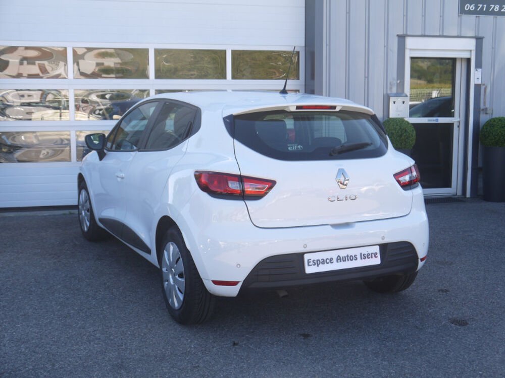 Clio IV 1.5 DCI 90CH ENERGY BUSINESS 5 PLACES 2019 occasion 38260 La C&ocirc;te-Saint-Andr&eacute;
