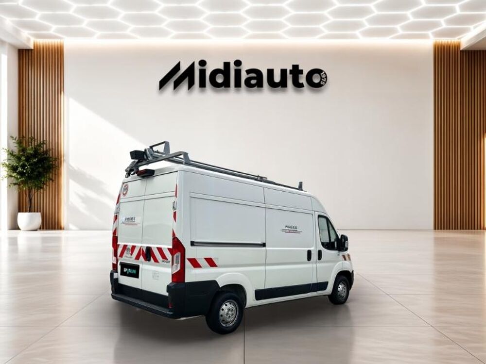 Boxer 335 L2H2 2.2 BlueHDi S&S 120ch Premium 2020 occasion 28500 Vernouillet