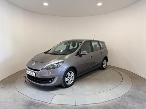 Renault Grand Sc&eacute;nic II 1.5 dCi 110ch energy Expression eco&sup2; 7 places 2012 occasion LIMAY 78520