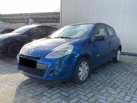 Renault Clio III III 1.2 16V 75CH EXPRESSION 3P 2010 occasion Salaise-sur-Sanne 38150