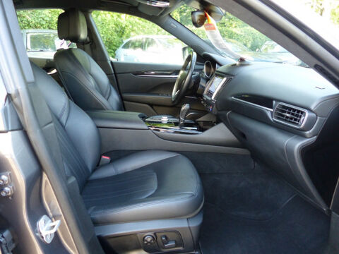 Levante 3.0 V6 275CH DIESEL 2016 occasion 77144 Mont&eacute;vrain