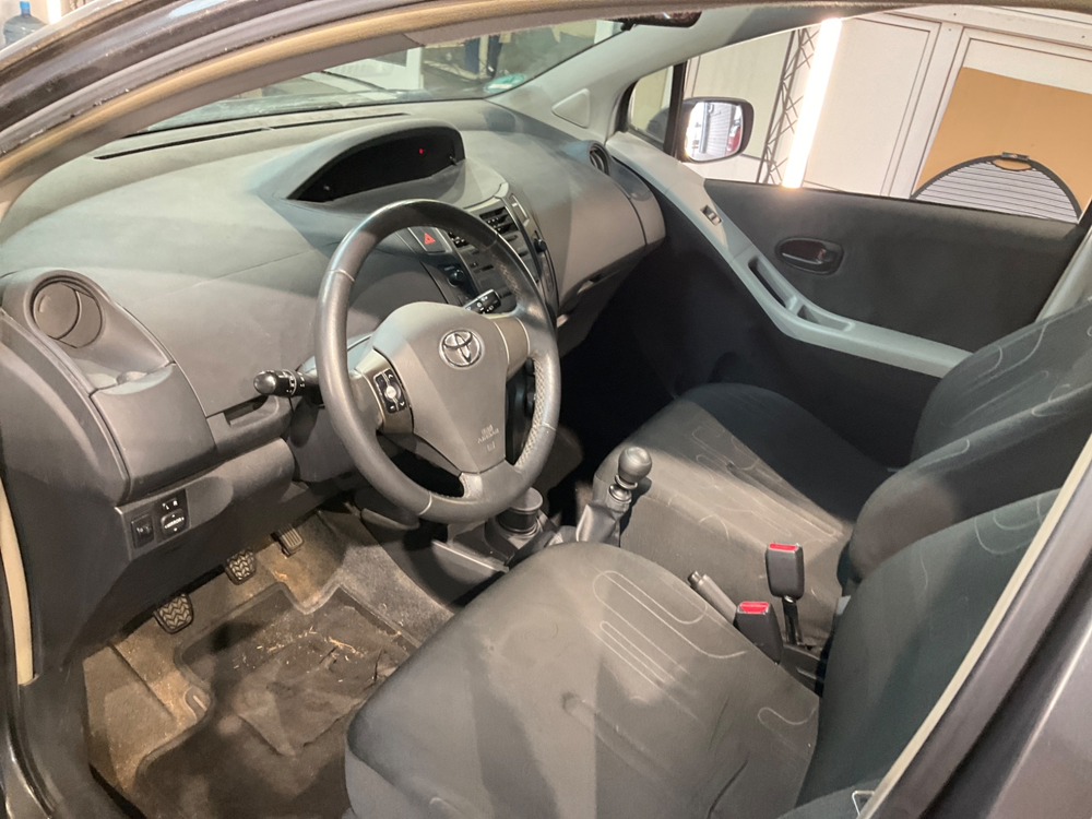 Yaris II 100 VVT-I START&STOP CONFORT 5P 2009 occasion 38150 Salaise-sur-Sanne