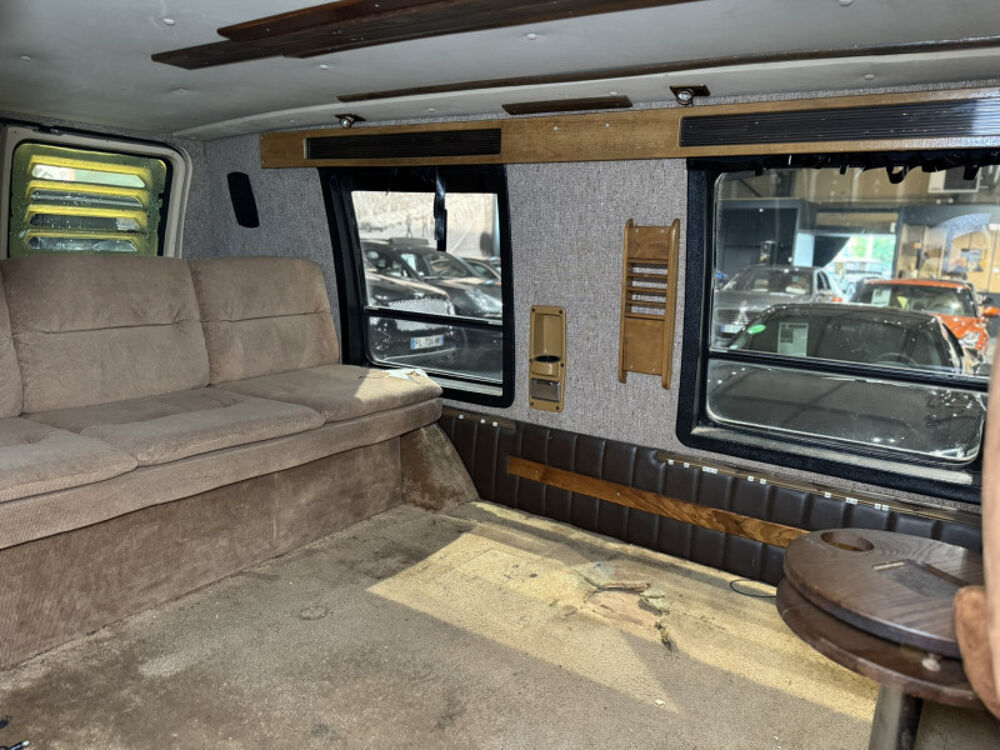  1983 occasion 63170 Aubi&egrave;re