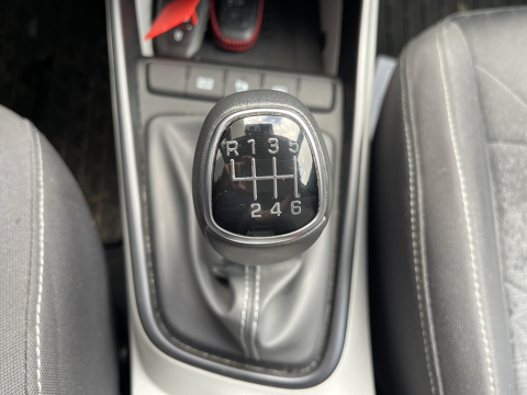 Bayon 1.0 T-GDI 100CH HYBRID 48V CREATIVE 2023 occasion 33700 M&eacute;rignac