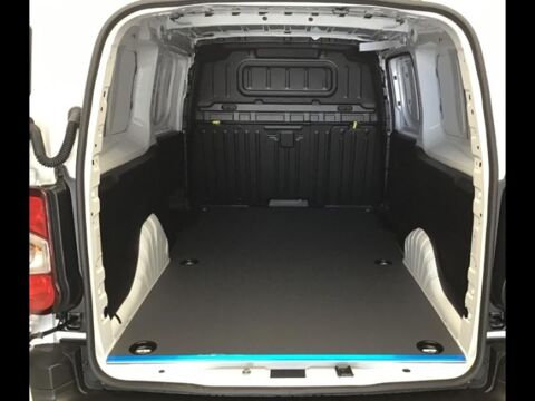 Berlingo XL Diesel 130ch automatique 2026 occasion 91650 BREUILLET