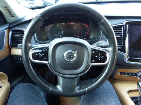 XC90 D5 AWD 225CH INSCRIPTION GEARTRONIC 7 PLACES 2015 occasion 77144 Mont&eacute;vrain