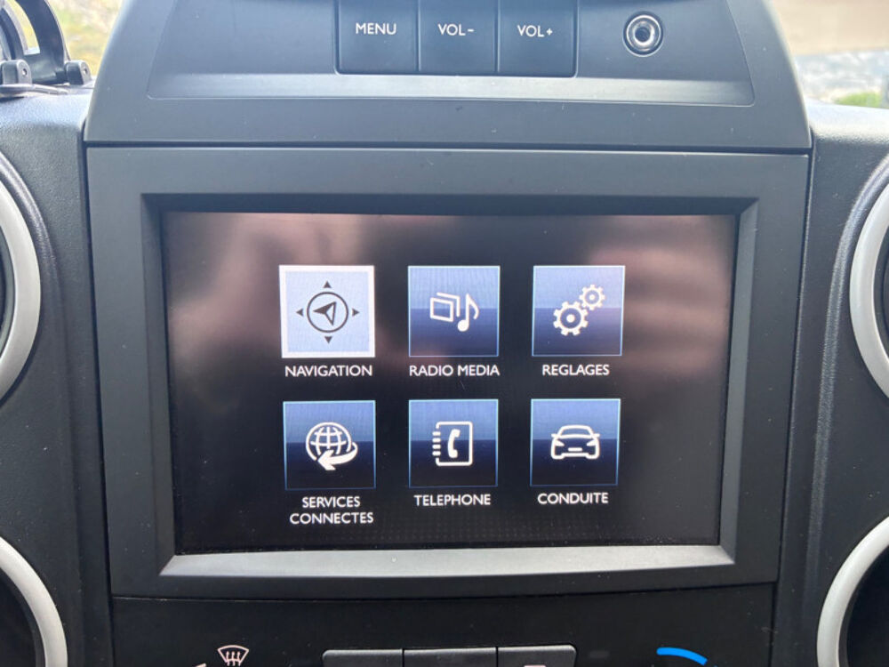 Partner STANDARD 1.6 BLUEHDI 100CH S&S PREMIUM / SUIVI COMPLET PEUGE 2016 occasion 38130 ECHIROLLES
